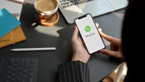 cara membuat lamaran kerja via WA yang sopan